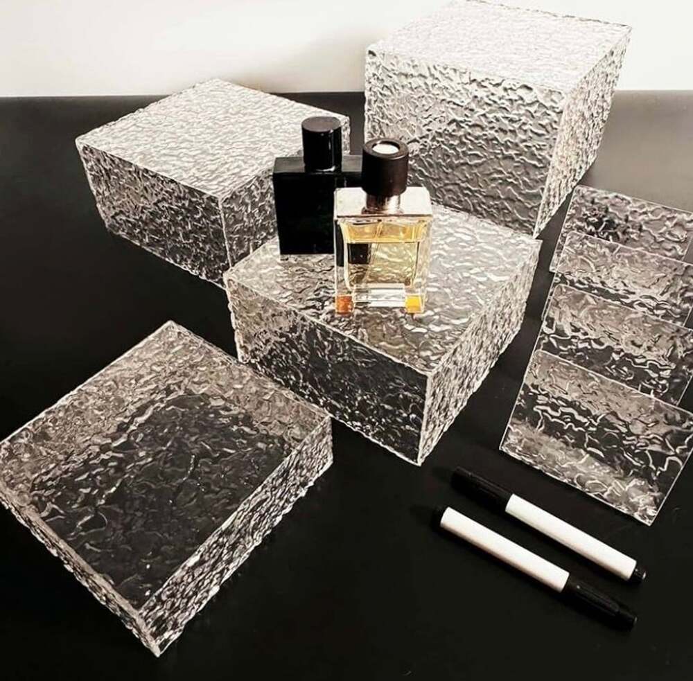 Acrylic Riser Set Textured Cube Display Stand Buffet Table